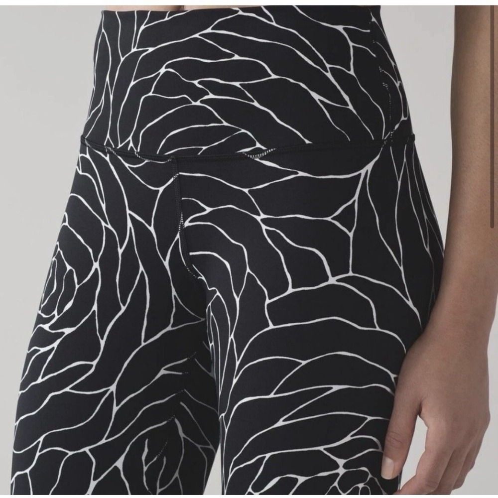Lululemon Wunder Under Radiate‎ Rose Alpine Leggings Full-on Luxtreme Sz 6 Black - Picture 5 of 13